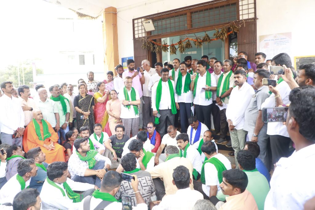 The Siasat News - Images